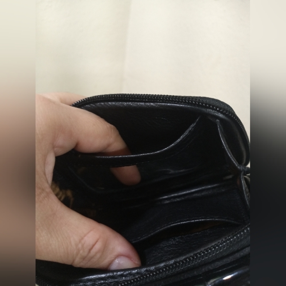 Elegant Black Mini Bag - Picture 6 of 6
